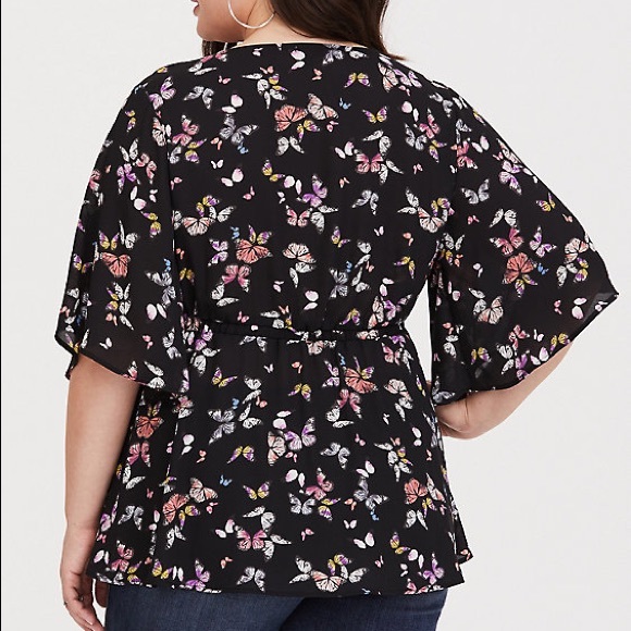 ❌SOLD❌ LILY - BUTTERFLY GEORGETTE BABYDOLL BLOUSE - Picture 2 of 6